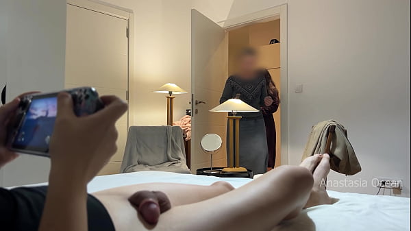 My stepmom and I are getting ready for dinner and my husband relaxing and showing off his cock. CFNM