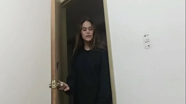 My stepsister comes home bored and I fuck her for fun
